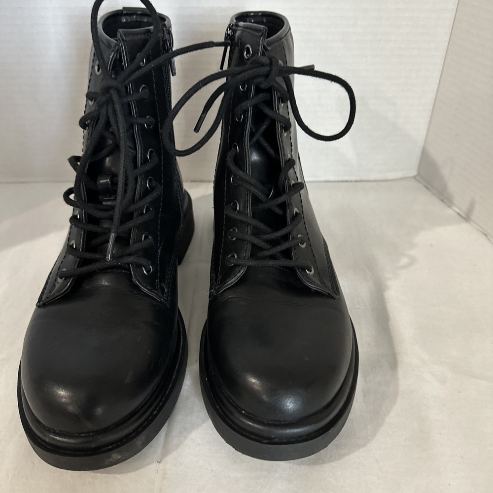 Madden Girl Black Palooma Black Paris Women's Zippered Boots SIZE 8.5M